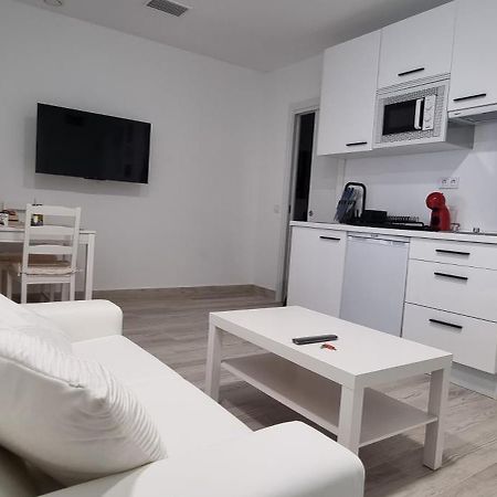 Apartamentos Tanez Santurce A Madrid Exterior photo