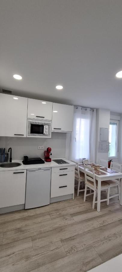 Apartamentos Tanez Santurce A Madrid Exterior photo