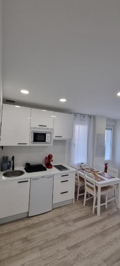 Apartamentos Tanez Santurce A Madrid Exterior photo