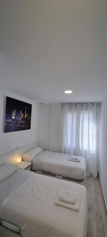 Apartamentos Tanez Santurce A Madrid Exterior photo