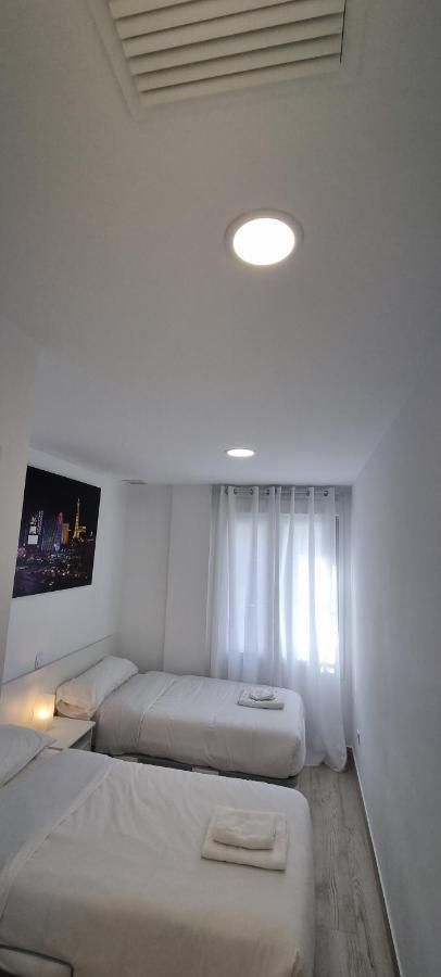 Apartamentos Tanez Santurce A Madrid Exterior photo