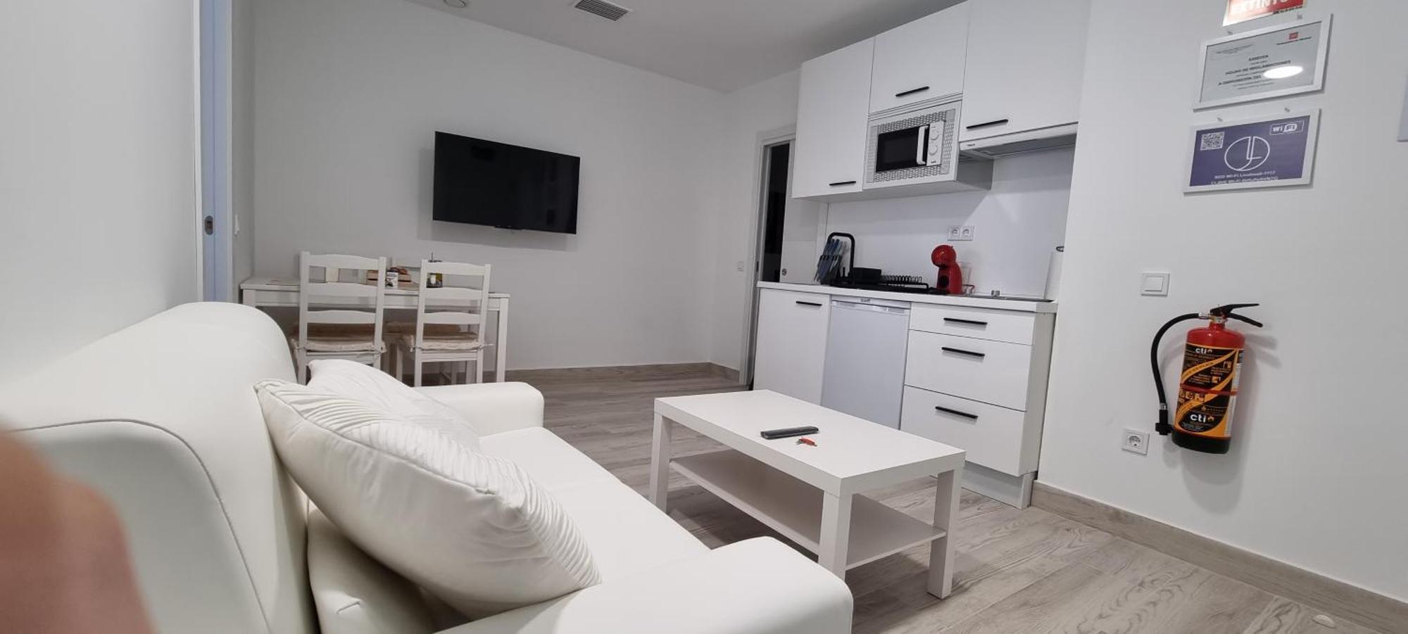 Apartamentos Tanez Santurce A Madrid Exterior photo